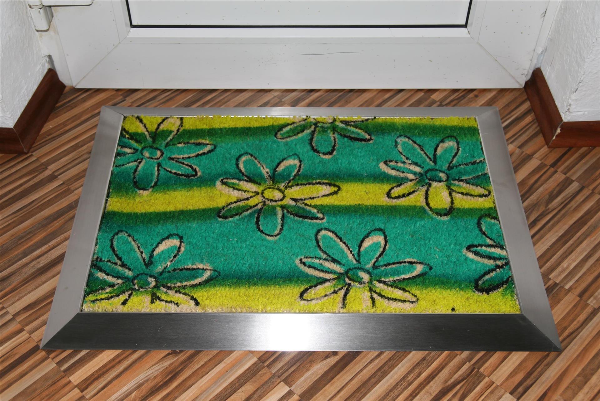 Gummi-Fußmatte mit Edelstahlrahmen (Größe: 60 x 90 cm)