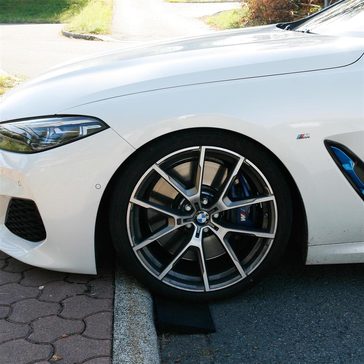 Bordsteinrampe Gummi 43mm 50x20x4,3cm Set= 2 Stück schwarz SZAGATO Schwellenrampe Auffahrhilfe Bordsteinkeile Auffahr Rampe Bordsteinkanten Gummikeil