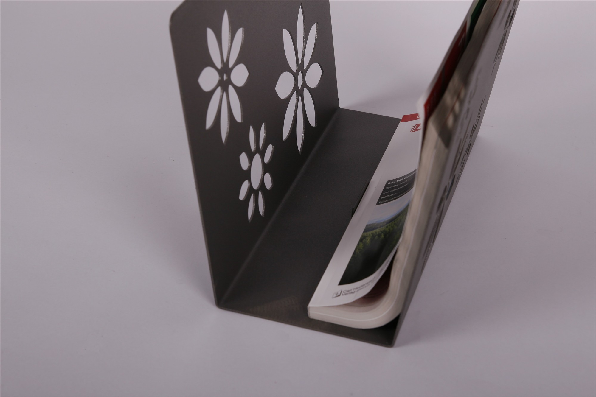 Zeitungsständer Flower 23x32x12cm grau SZAGATO Made in Germany  Zeitschriftenständer Metall Zeitschriftenhalter Zeitungshalter modern