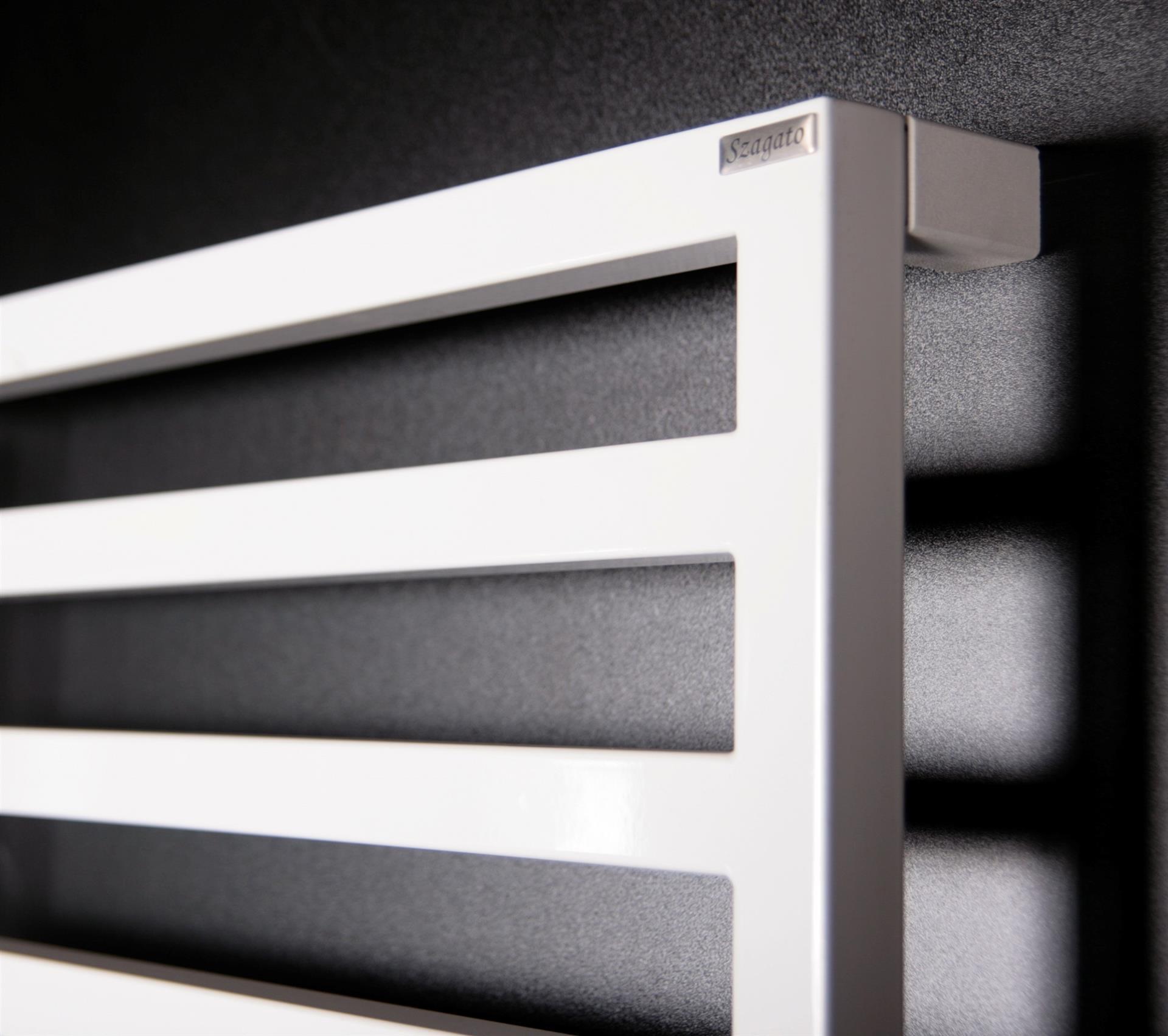 BADHEIZKÖRPER Design Square 2 147x60cm 810 Watt weiß SZAGATO Designheizkörper Handtuchheizkörper mit Mittelanschluss Handtuchwärmer