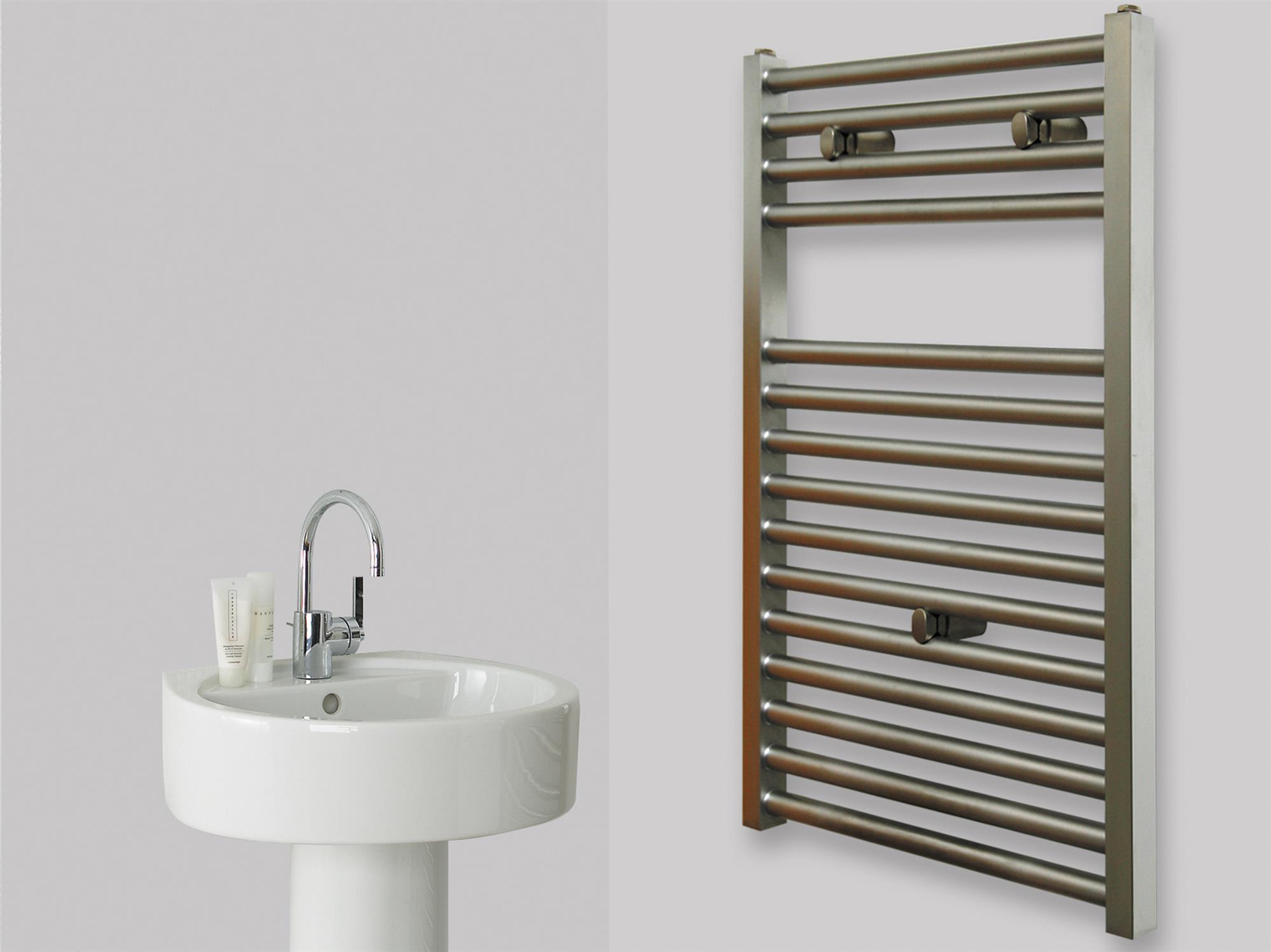 BADHEIZKÖRPER Design Hamburg 1 77x60 cm 581 Watt SZAGATO Design Heizkörper Handtuchheizkörper Seitenanschluss Handtuchwärmer mit Seitenanschluss