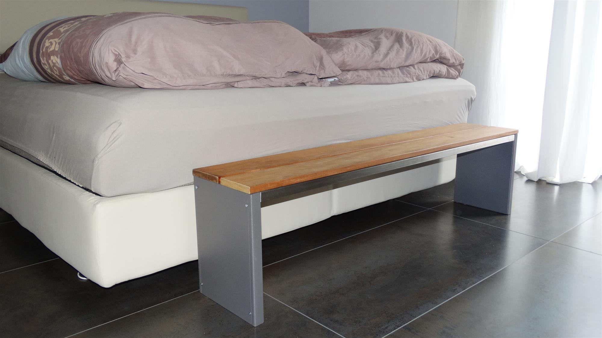 Parkbank, BxTxH: 150x30x40 cm, (D-Form) moonstone-grau SZAGATO Made in Germany Sitzbank Metall Umkleidebank Parkbank wetterfest Parkbänke