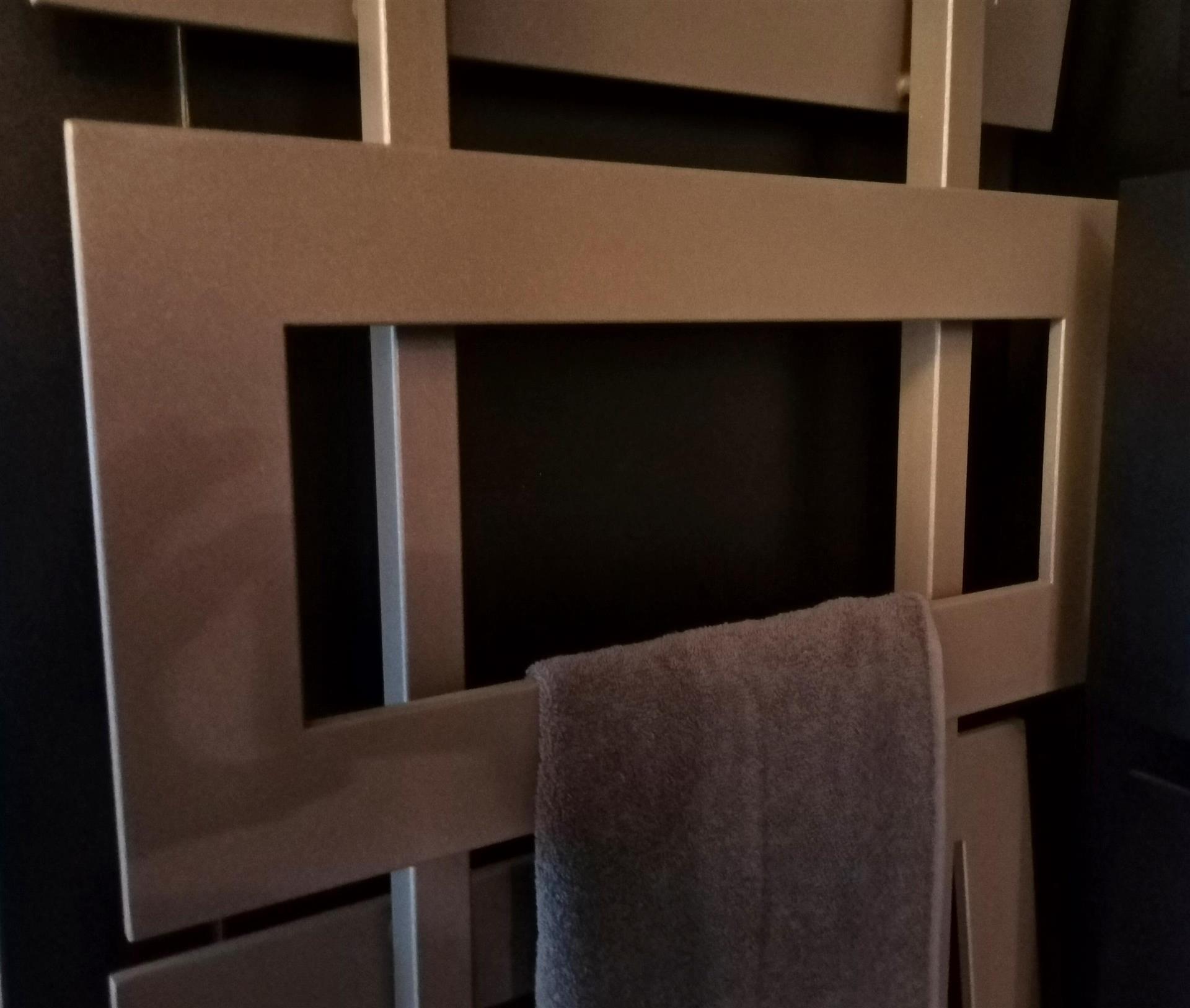 BADHEIZKÖRPER Design ART I 180x60cm 1019 Watt braun SZAGATO Paneelheizkörper Designheizkörper Handtuchheizkörper mit Mittelanschluss Handtuchwärmer