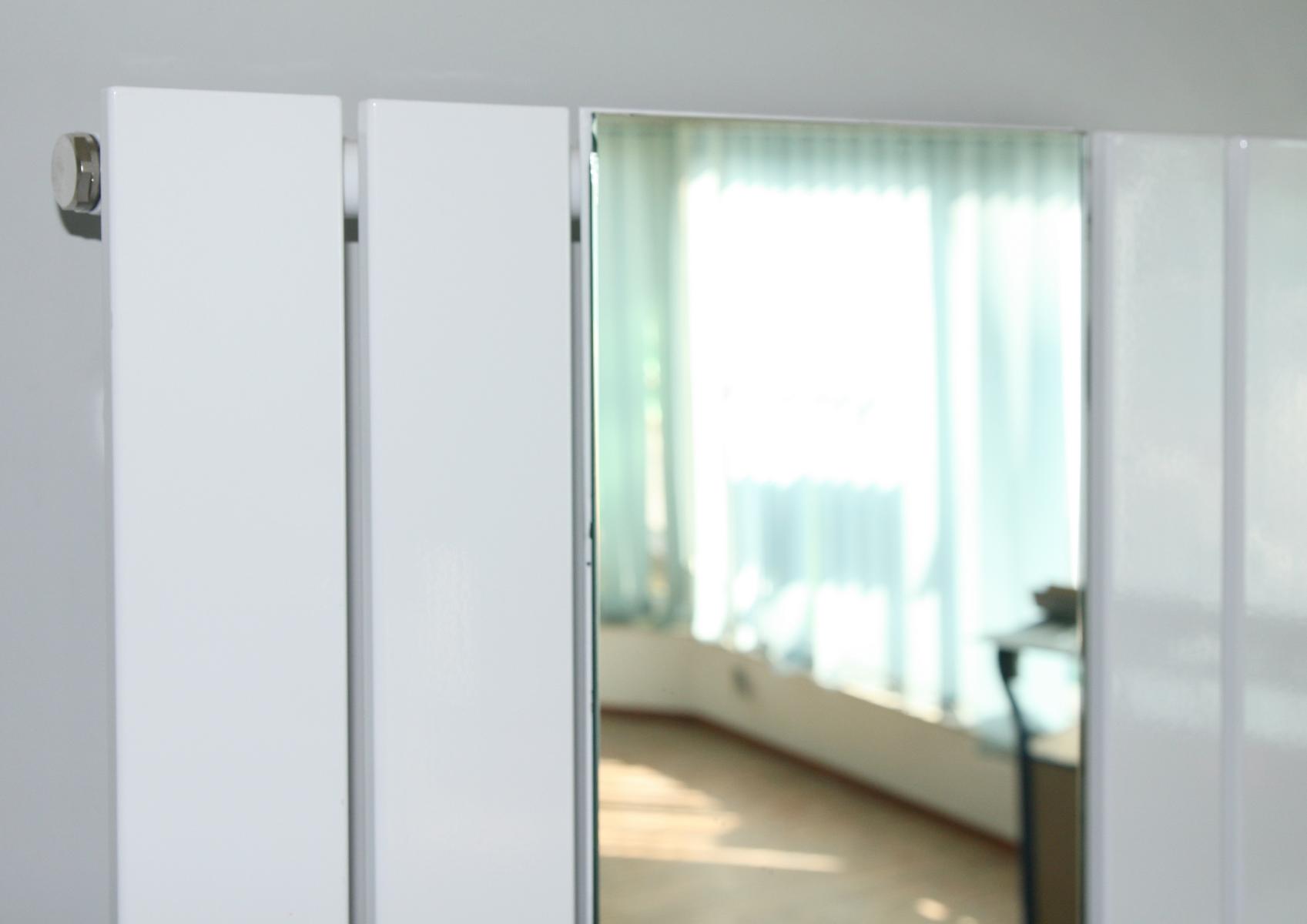 BADHEIZKÖRPER mit Spiegel Design Shanghai 3 180 x 55cm 819 Watt weiß SZAGATO Designheizkörper Handtuchheizkörper mit Mittelanschluss Handtuchwärmer