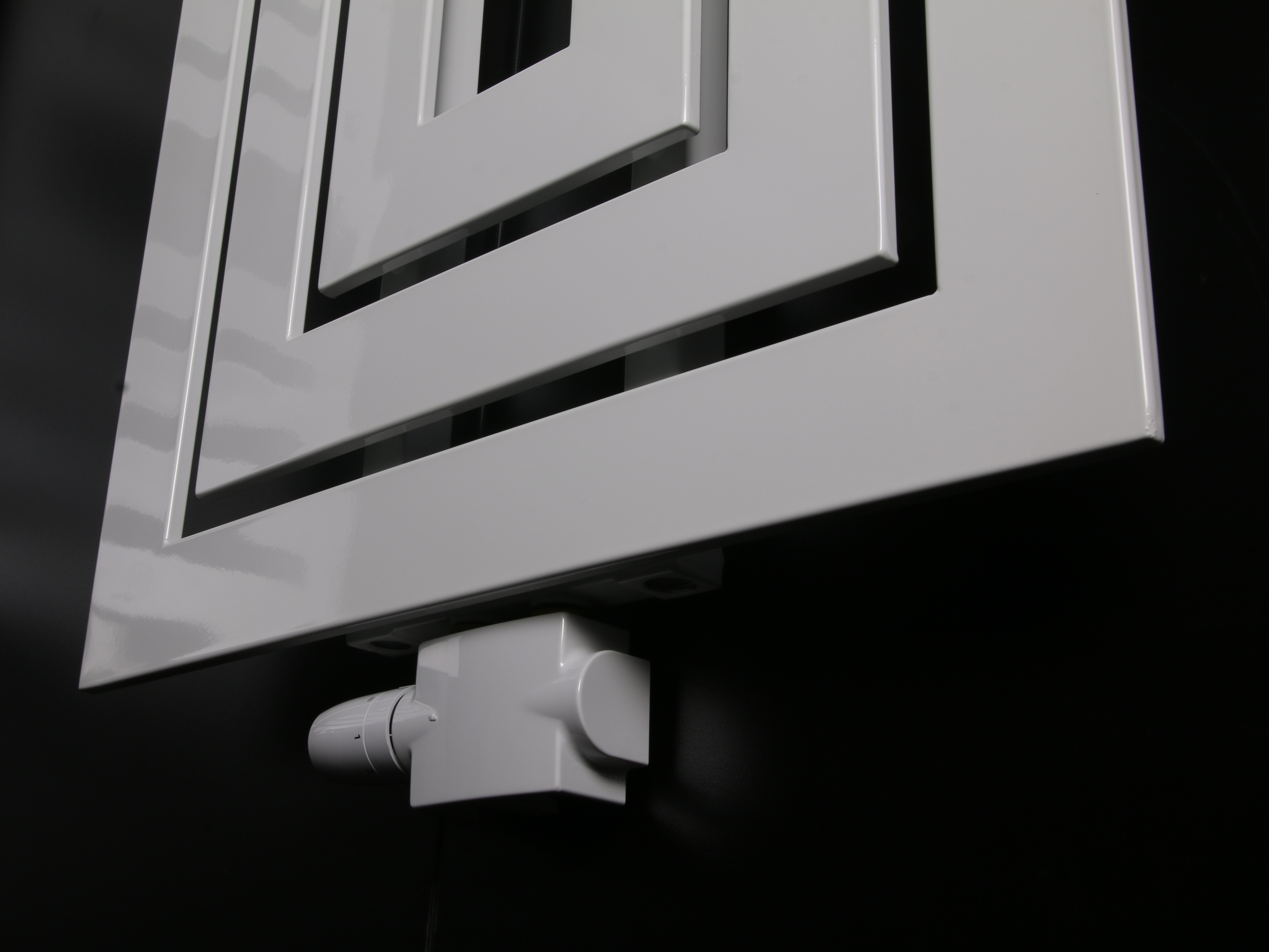 BADHEIZKÖRPER Design Insight 2 162x60cm 1224 Watt weiß (+ 2 Knopfhalter) SZAGATO Designheizkörper Handtuchheizkörper Mittelanschluss Handtuchwärmer