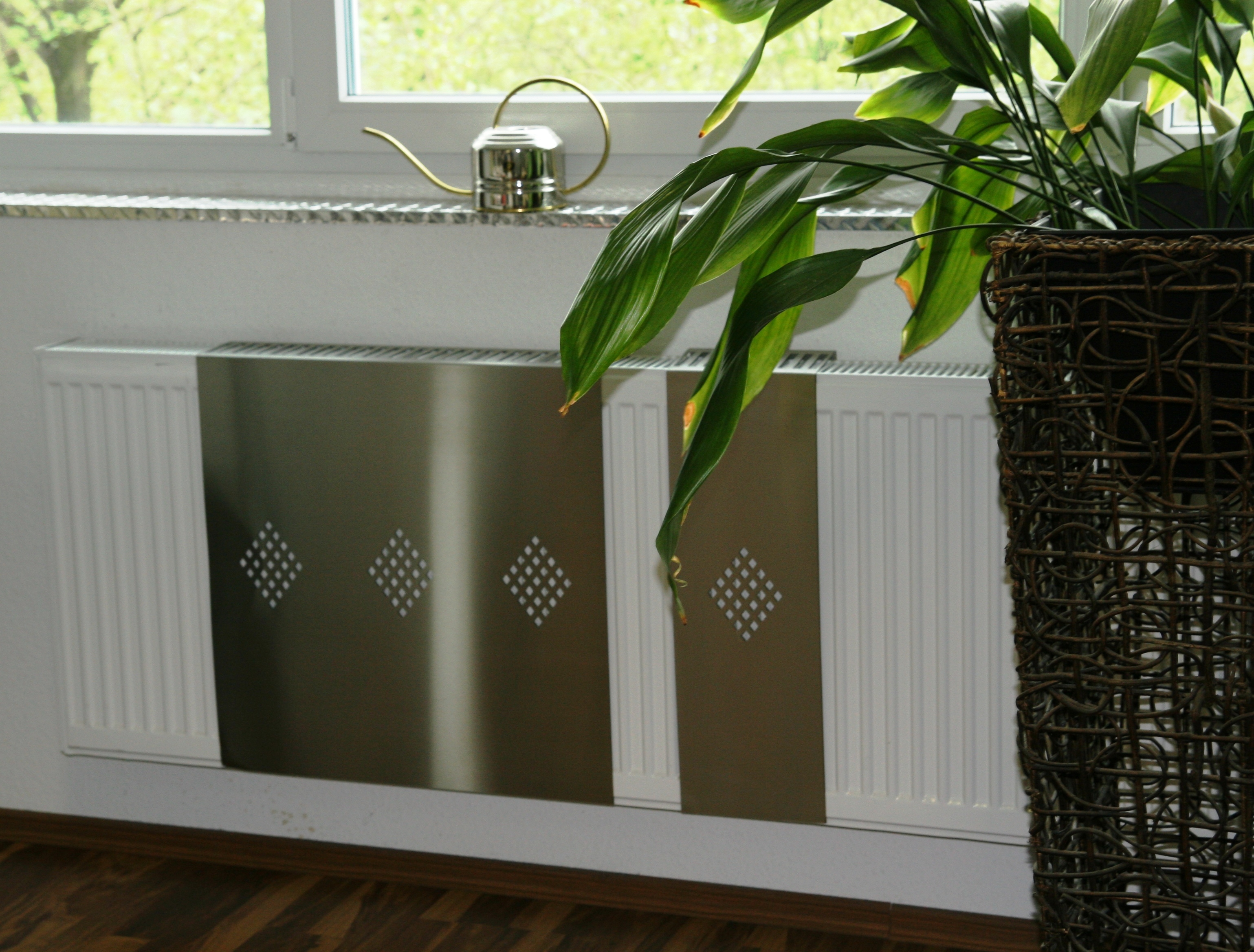 Heizkörperverkleidung Edelstahl 60 x 20cm Design Raute (1 Stück) SZAGATO Heizungsverkleidung Verkleidung Heizkörper Abdeckung für Heizkörper