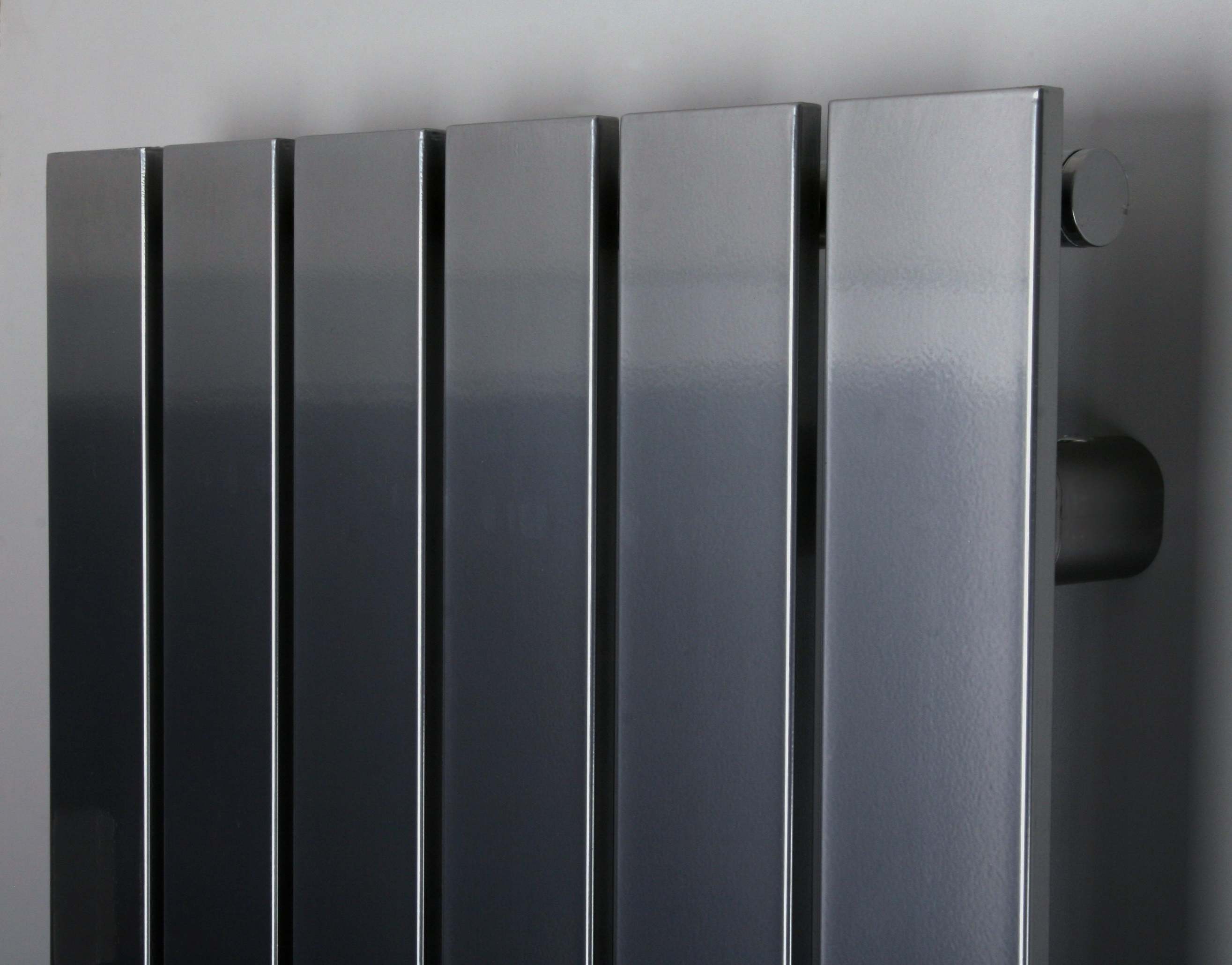 BADHEIZKÖRPER Design Peking 3 180x47cm Edelstahloptik (+2 Halter 50mm Hochglanz) SZAGATO Designheizkörper Handtuchheizkörper mit Mittelanschluss