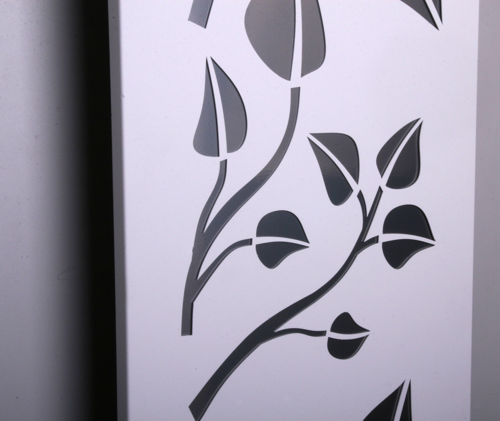 BADHEIZKÖRPER Design Leaves 2 120x47cm 799 Watt weiß (+1 Halter 50mm) SZAGATO Designheizkörper Handtuchheizkörper mit Mittelanschluss Handtuchwärmer