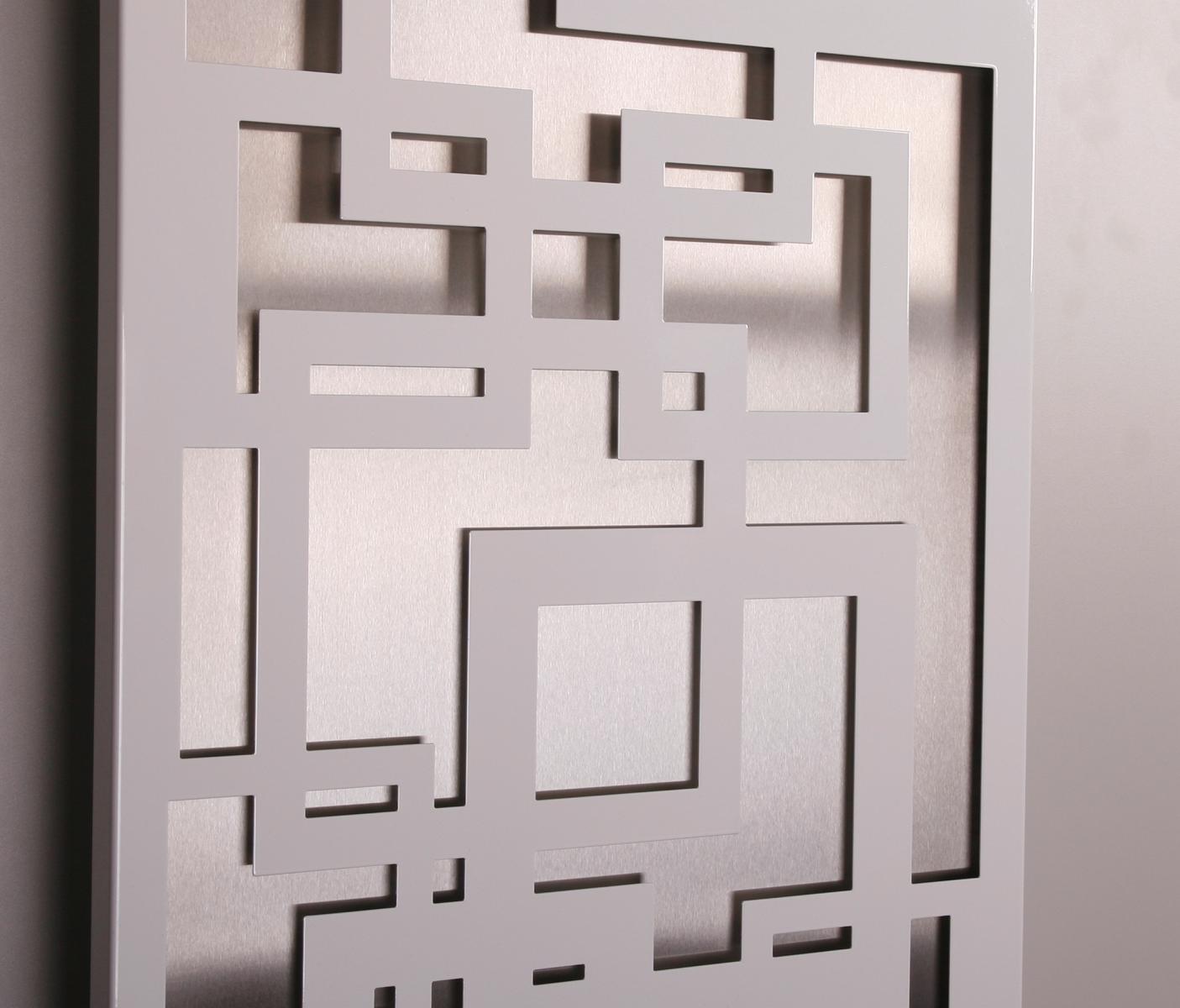 Badheizkörper mit LED Quadrat 3 180x47cm 1118 Watt Edelstahl MT weiß SZAGATO Designheizkörper Handtuchheizkörper mit Mittelanschluss Handtuchwärmer