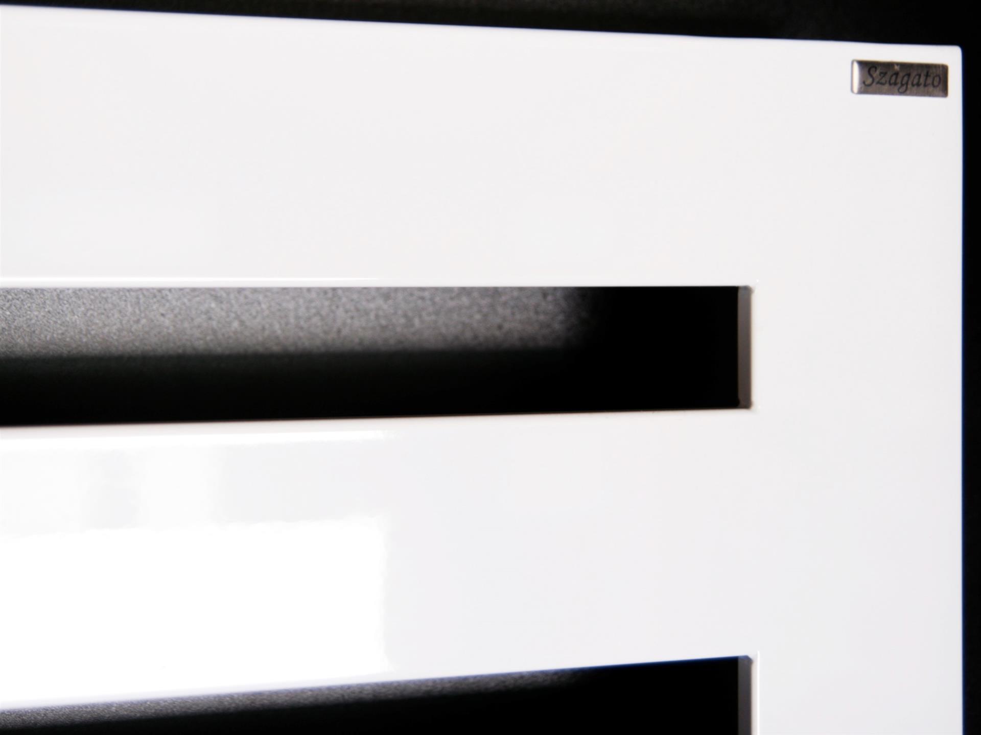 BADHEIZKÖRPER Design Zebra 2 144x60cm 911 Watt weiß SZAGATO Designheizkörper Handtuchheizkörper mit Mittelanschluss Handtuchwärmer